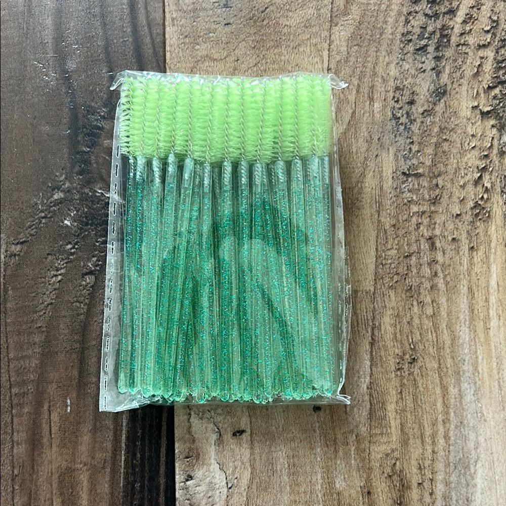 Green Glitter Mascara Wands 50 Count